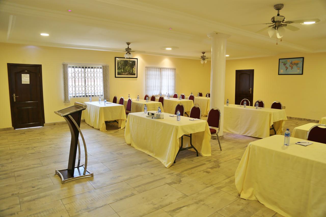 Eden Vale Hotel Ajiringano Ngoại thất bức ảnh